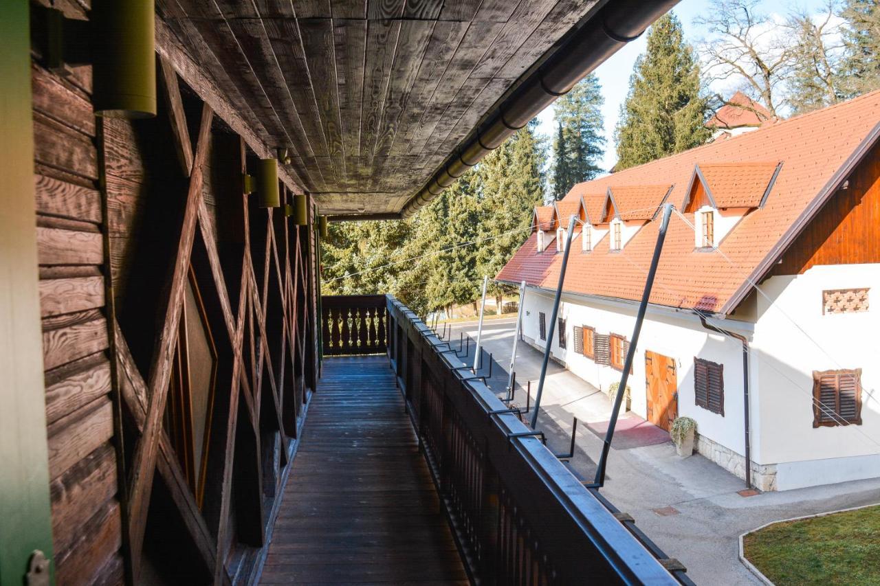 Apartments Strmol Cerklje na Gorenjskem Luaran gambar