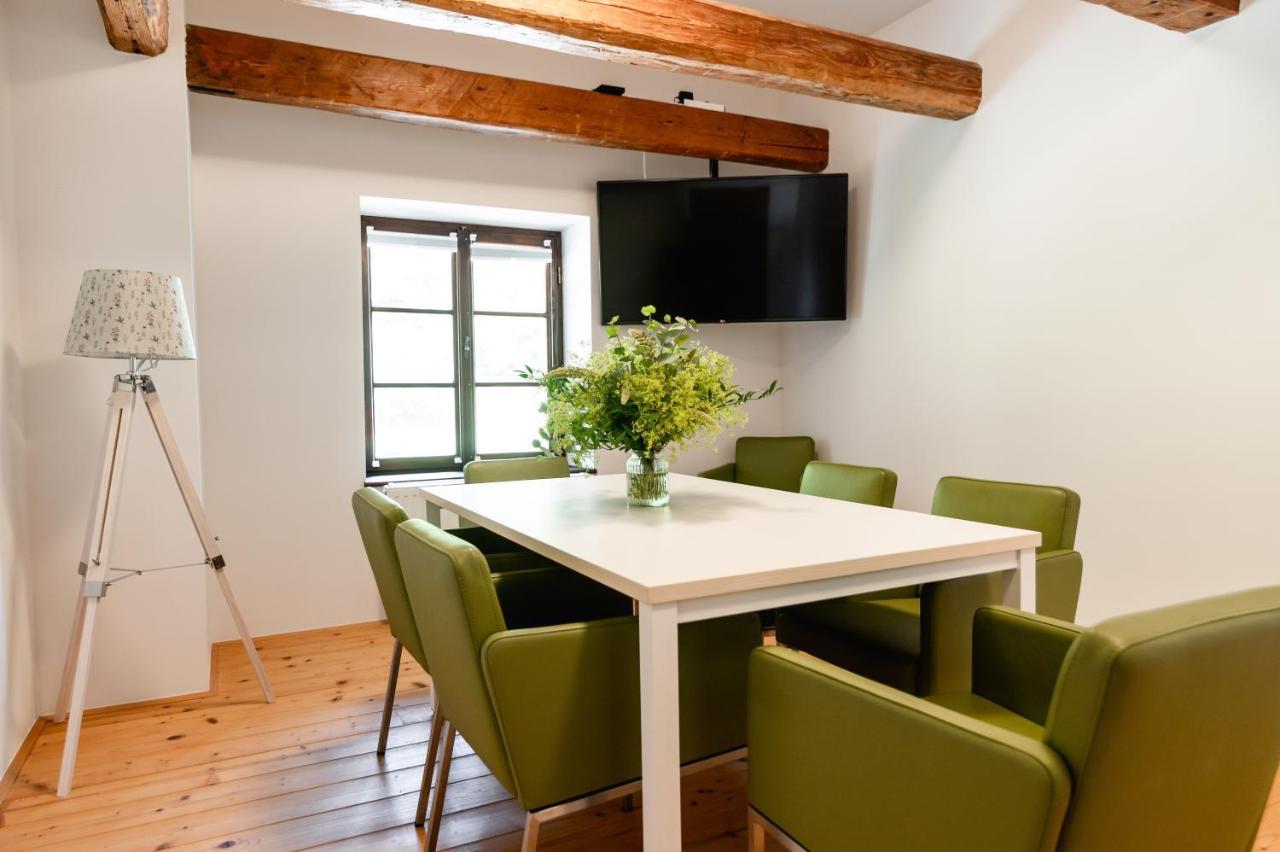 Apartments Strmol Cerklje na Gorenjskem Luaran gambar